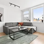 Arctic Homes - Premium Lounge Apartman